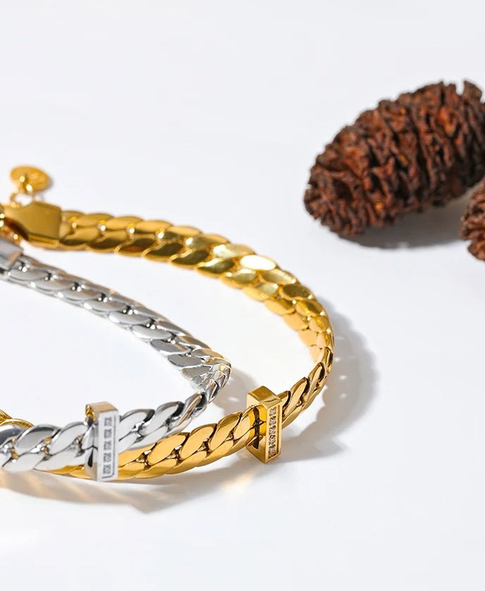 Cubic Zirconia Detailed Cuban Chain Bracelet