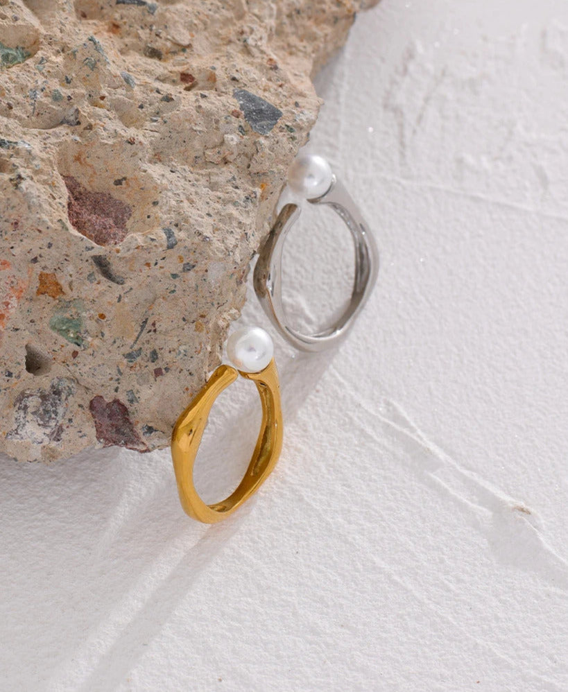 Adjustable Square Geometric Simulated Pearl Ring