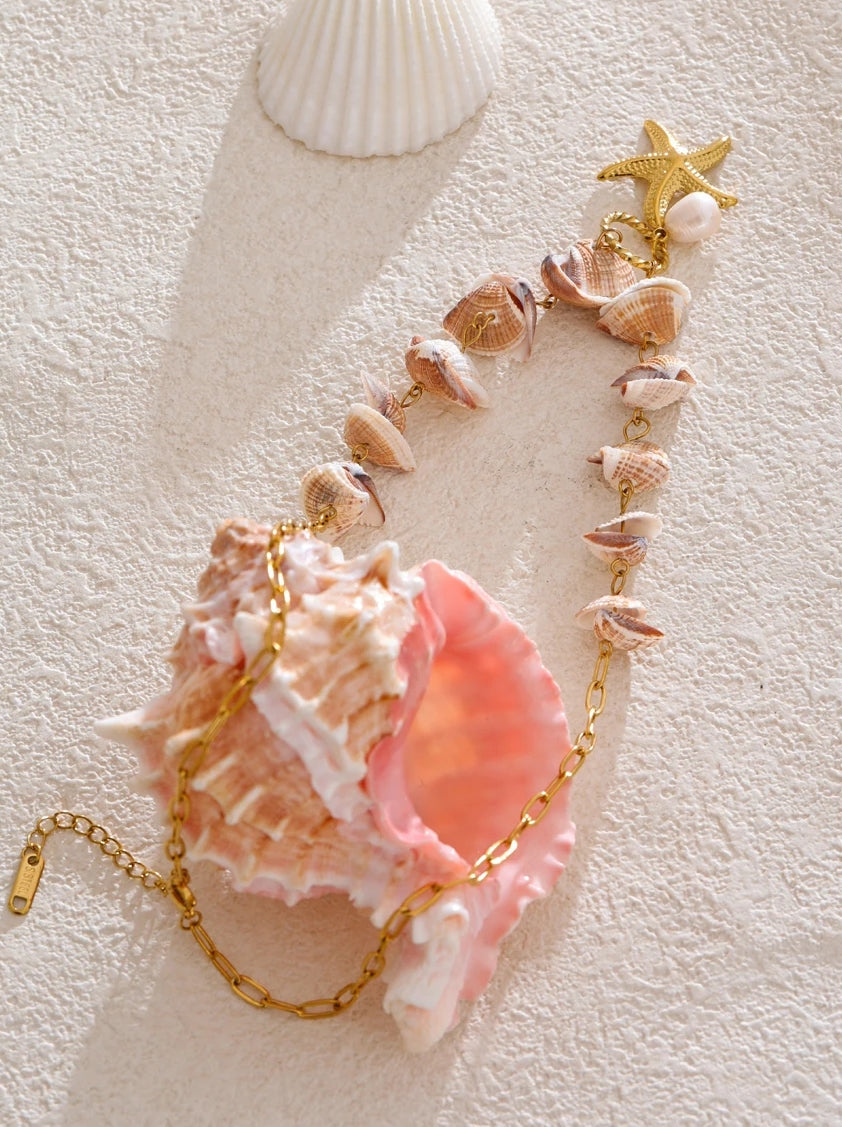 Natural Seashell Chain Starfish Pendant Necklace