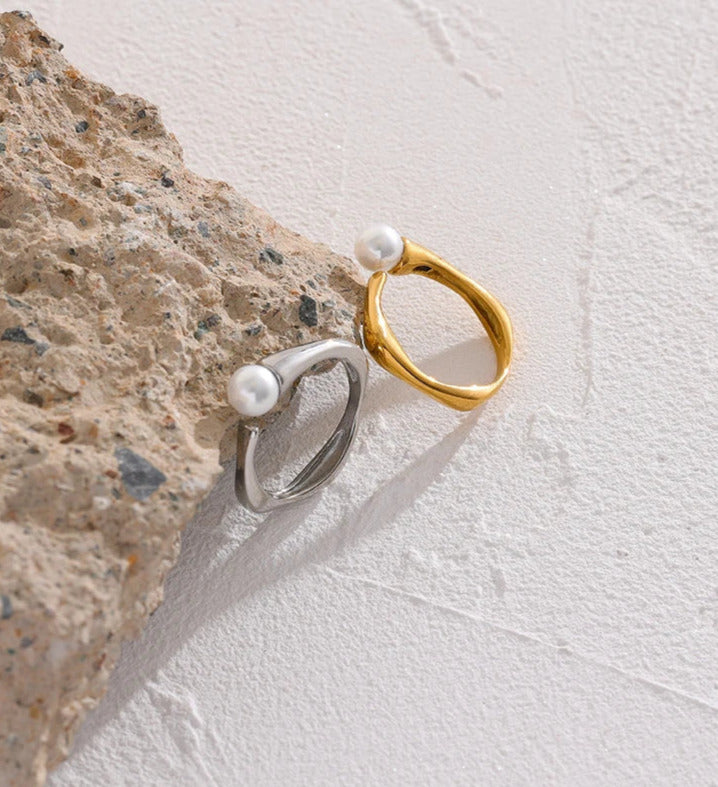 Adjustable Square Geometric Simulated Pearl Ring