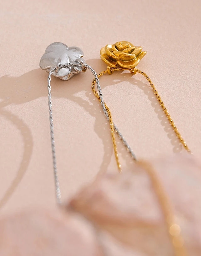 Stereoscopic Flower Pendant Necklace