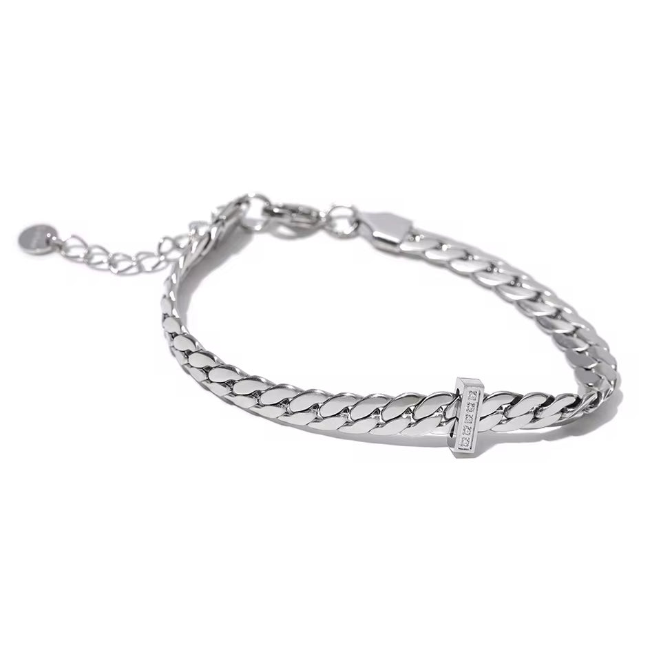 Cubic Zirconia Detailed Cuban Chain Bracelet