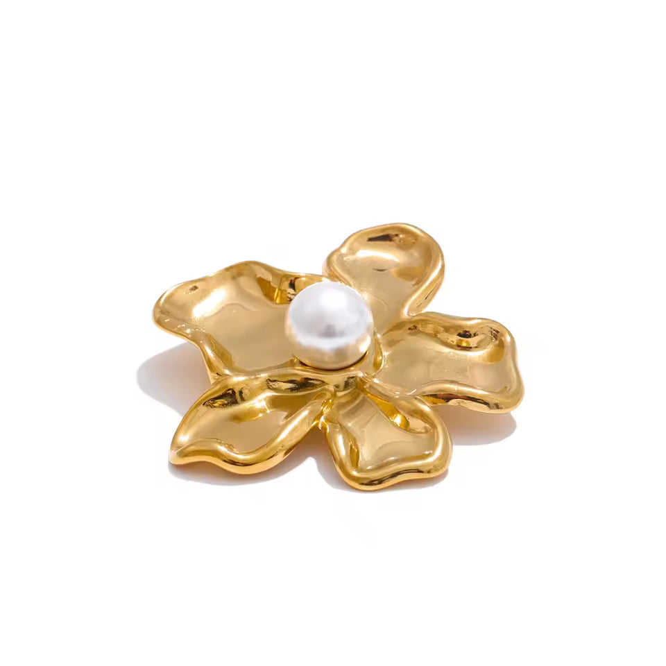 Flower Pearl Brooch