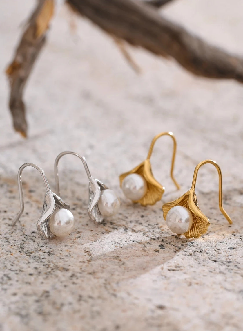 Ginkgo Biloba Dangle Earrings with Simulated Pearl