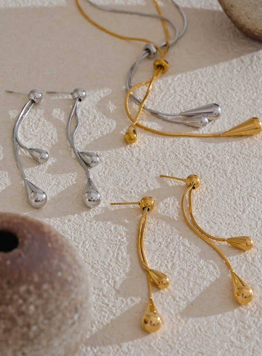 Water Drop Jewelry Set (Necklace & Earrings)