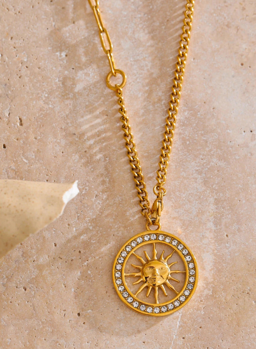 Solar Glow Pendant Necklace