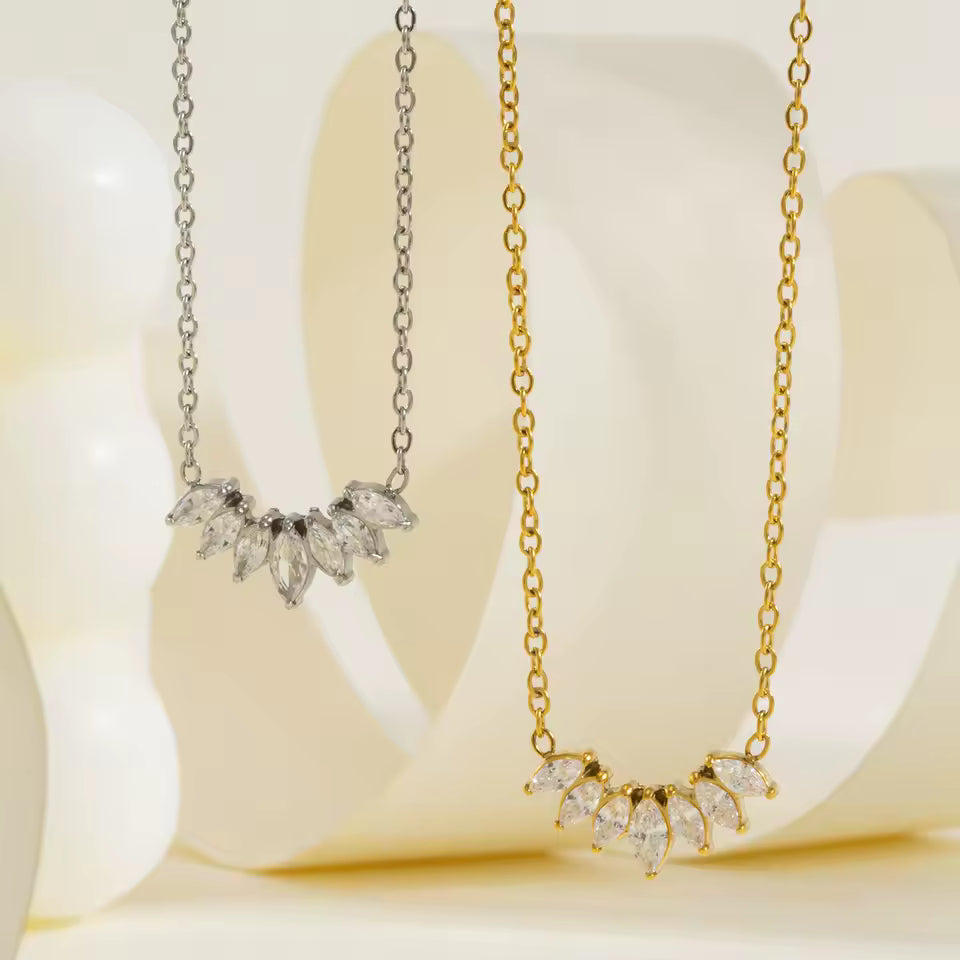 Zirconia Flower Pendant Necklace