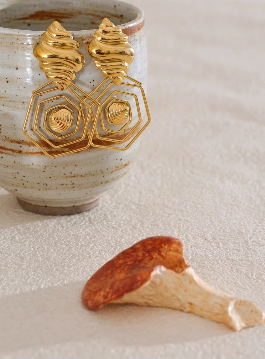 Geometric Conch & Shell Dangle Earrings