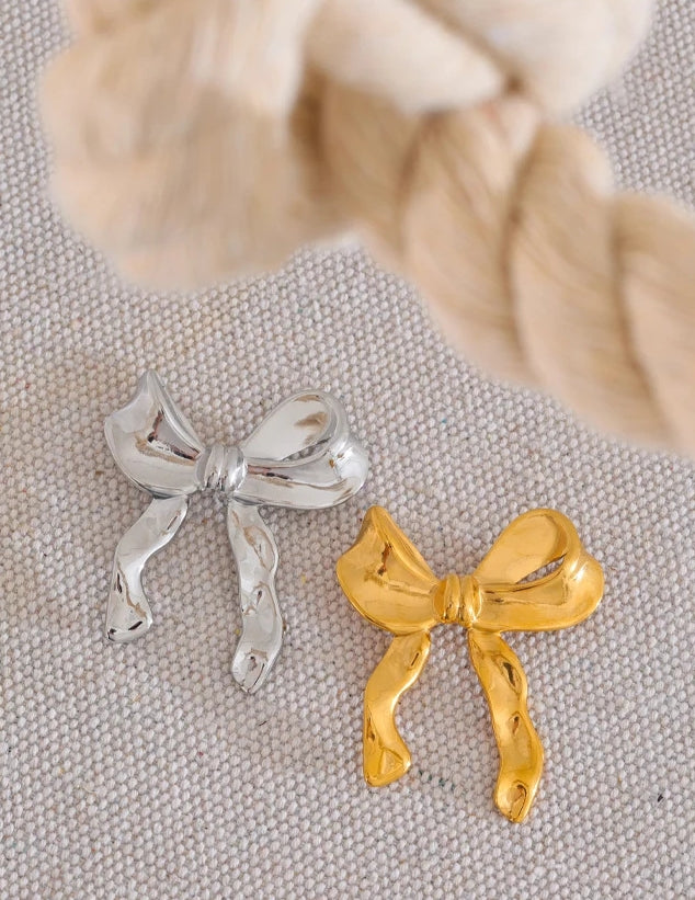 Bowtie Brooch