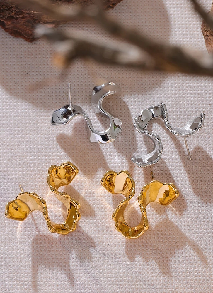 Abstract Sculpted Wave Stud Earrings