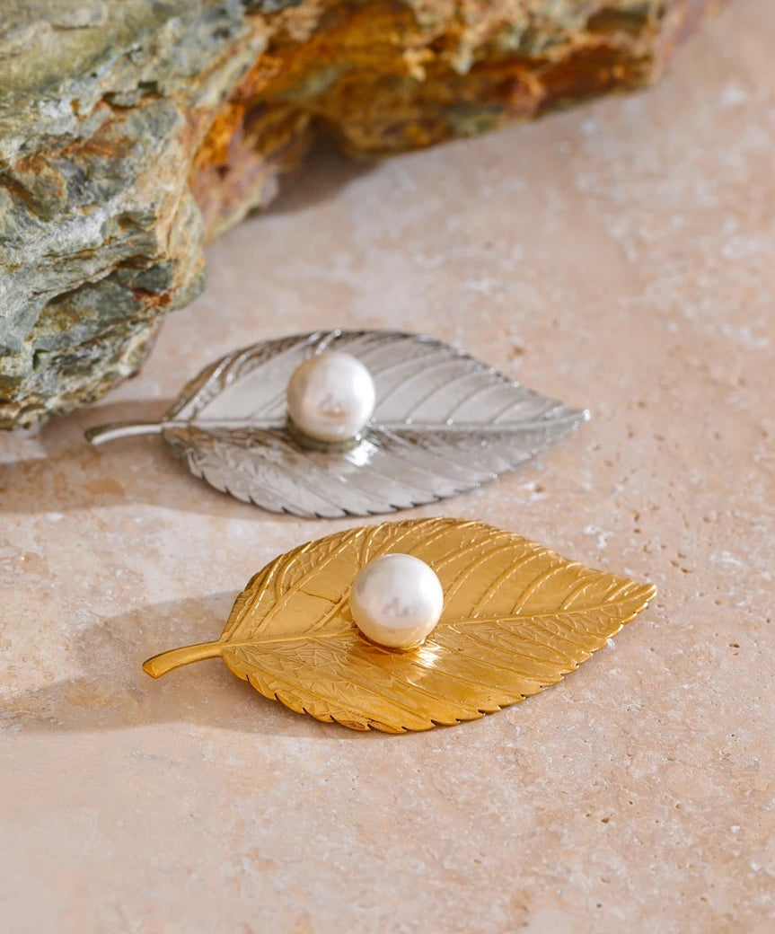Leaf With Pearl Brooch