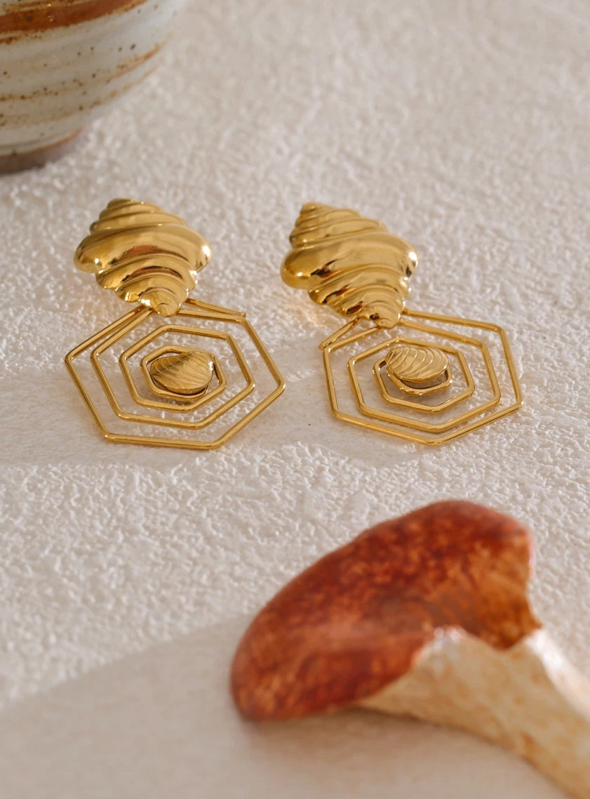 Geometric Conch & Shell Dangle Earrings