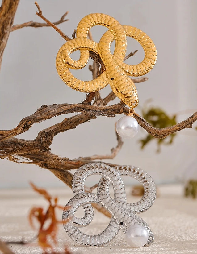 Snake With Pearl Brooch