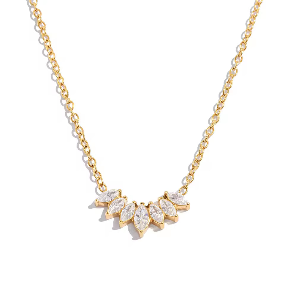 Zirconia Flower Pendant Necklace