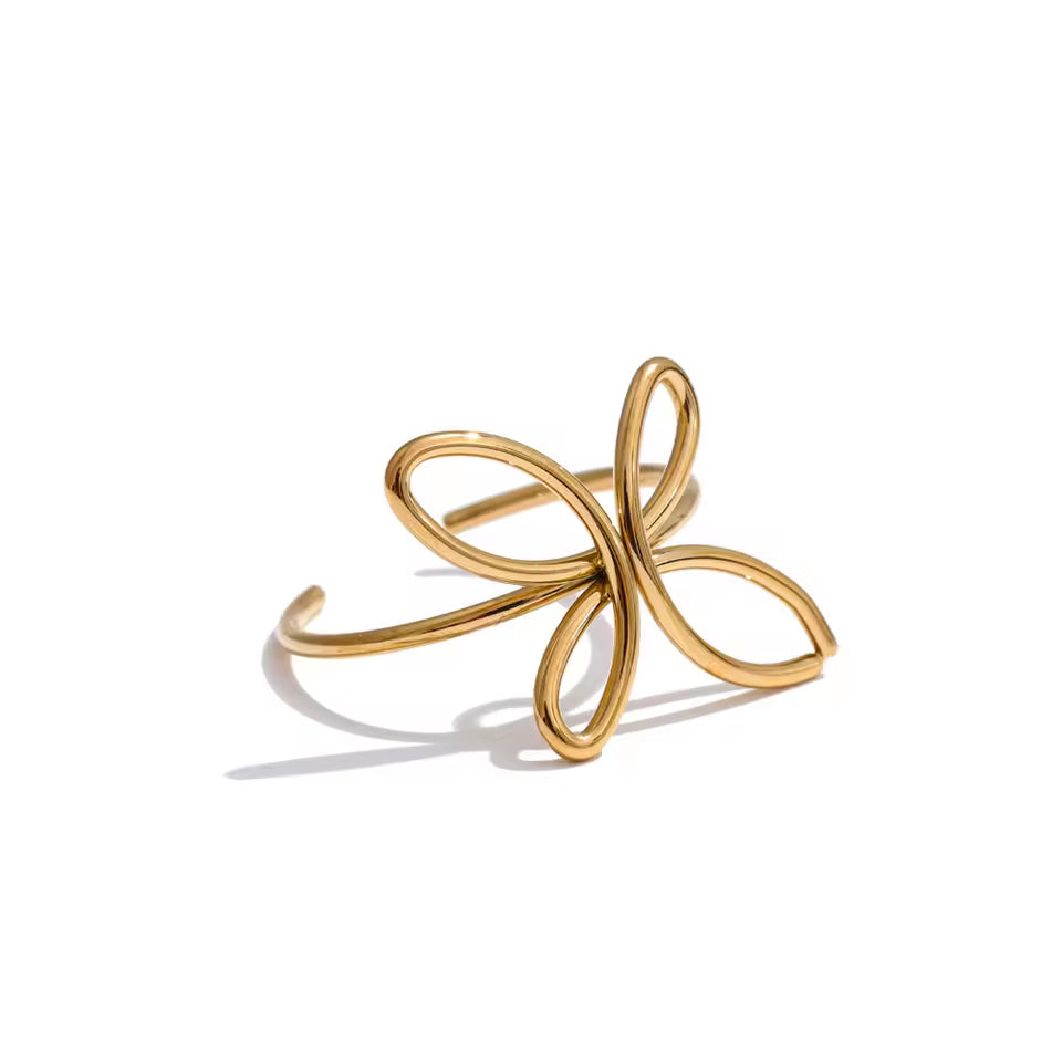 Butterfly Wing Hollow Adjustable Ring