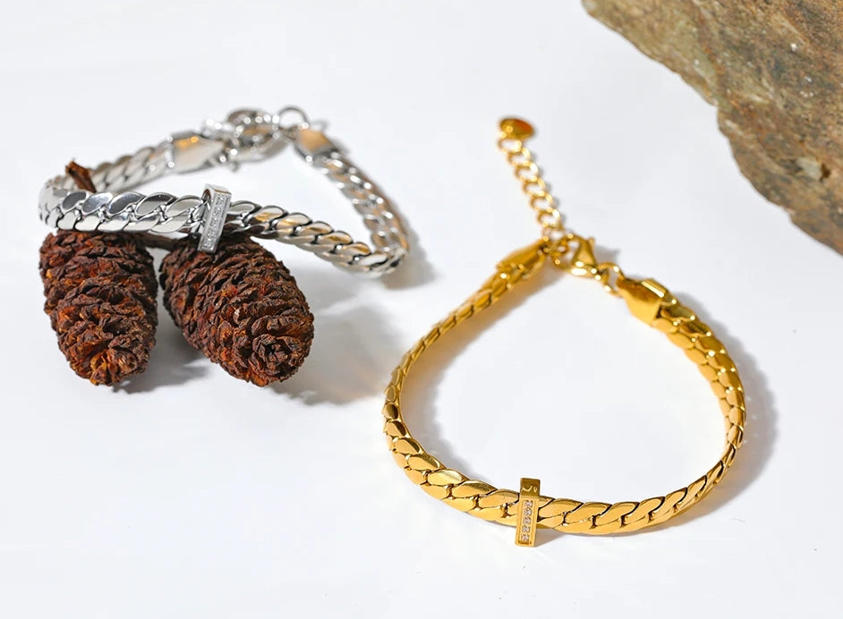 Cubic Zirconia Detailed Cuban Chain Bracelet