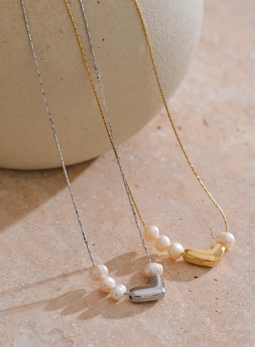 Natural Pearl & Heart Pendant Necklace