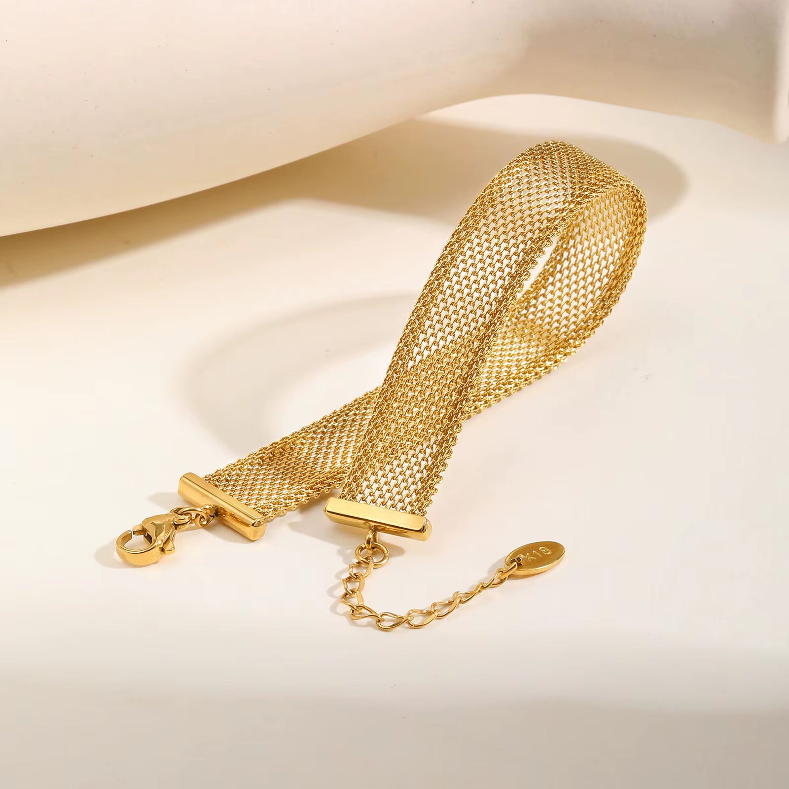 Vintage Gold Mesh Link Bracelet