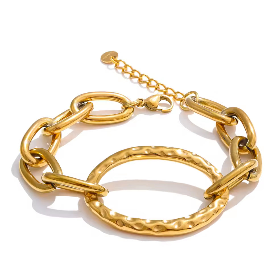 Gold Oval Chain Bracelet