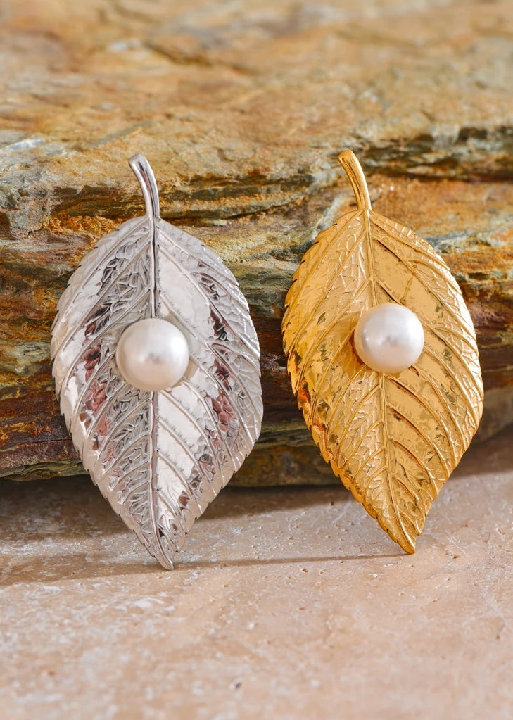 Leaf With Pearl Brooch