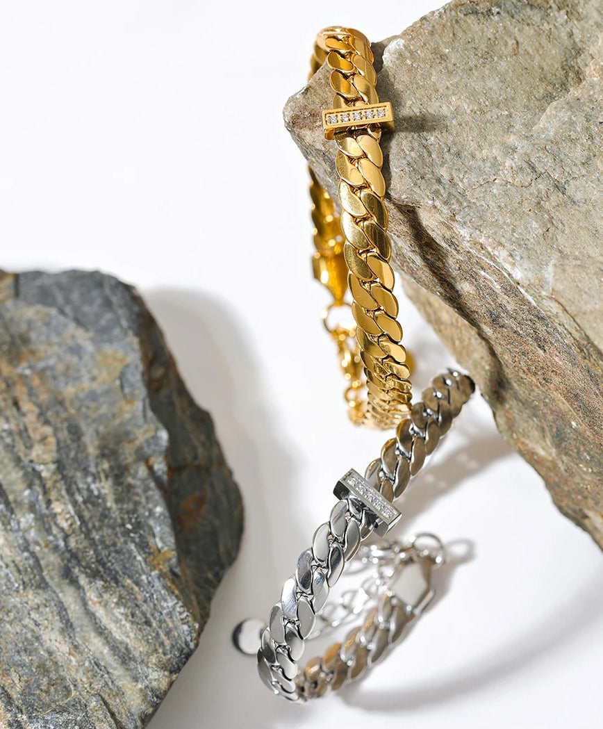 Cubic Zirconia Detailed Cuban Chain Bracelet