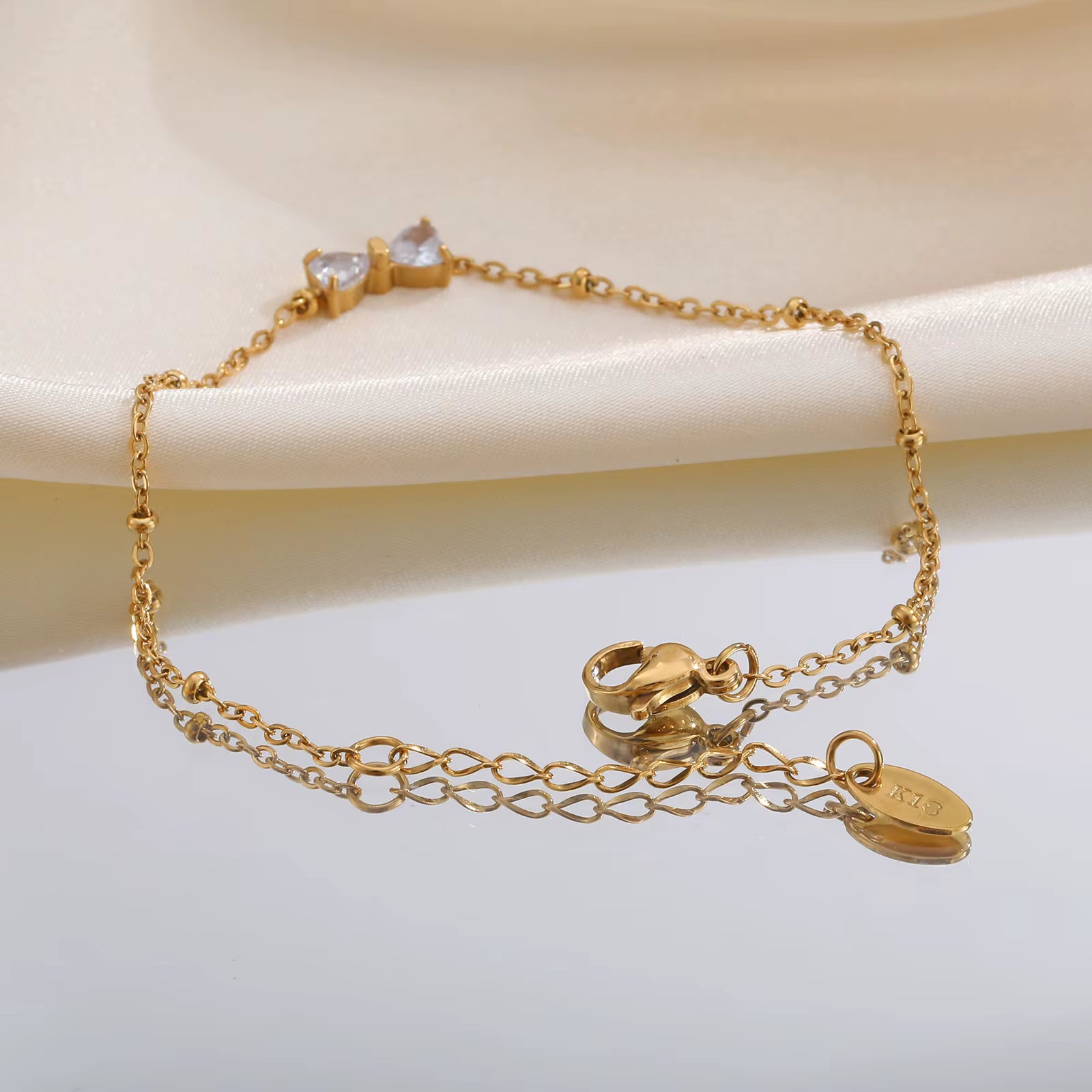 Zircon Bow Gold Bracelet