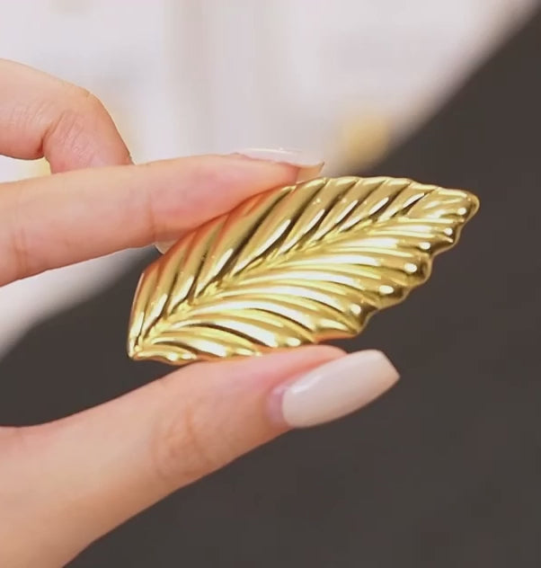 Vein Leaf Brooch