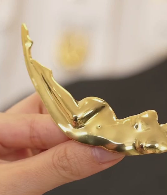Aesthetic Woman Body Brooch
